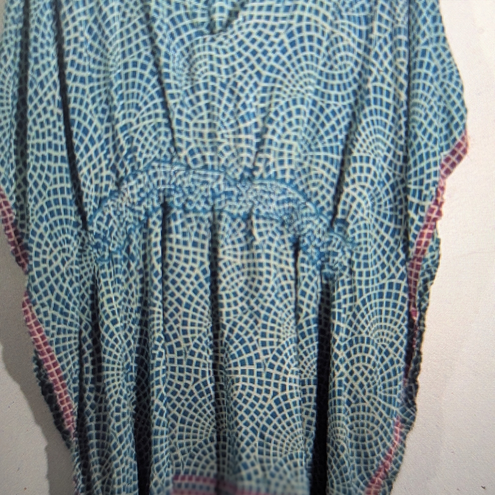 Tolani Teal and Cream Geometric Top